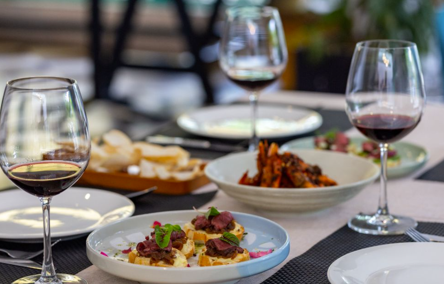 What Exactly Makes a Restaurant 'Fine Dining' Anyway?